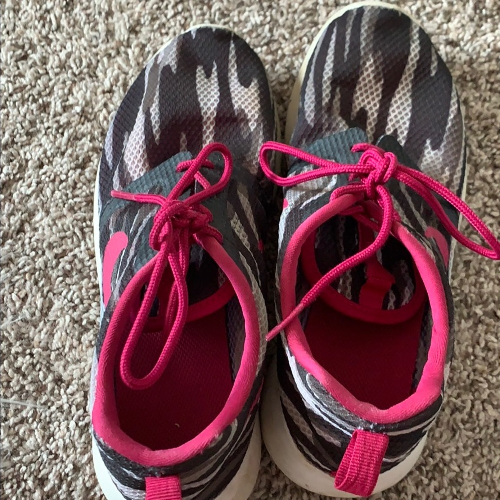 Nike shoes